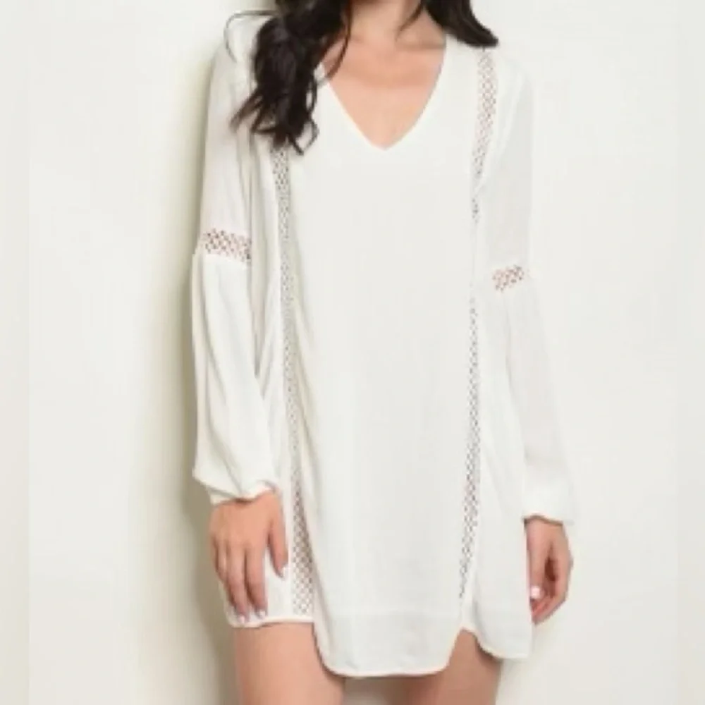 White Beach Mini Dress - Picture 2 of 3